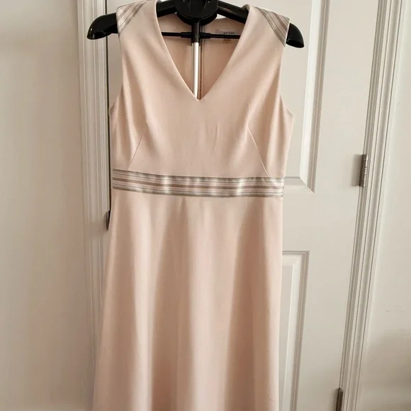 Calvin Klein Cream Fit & Flare V Neck Midi Dress with Striped Accents - Size 10 - Picture 7 of 9